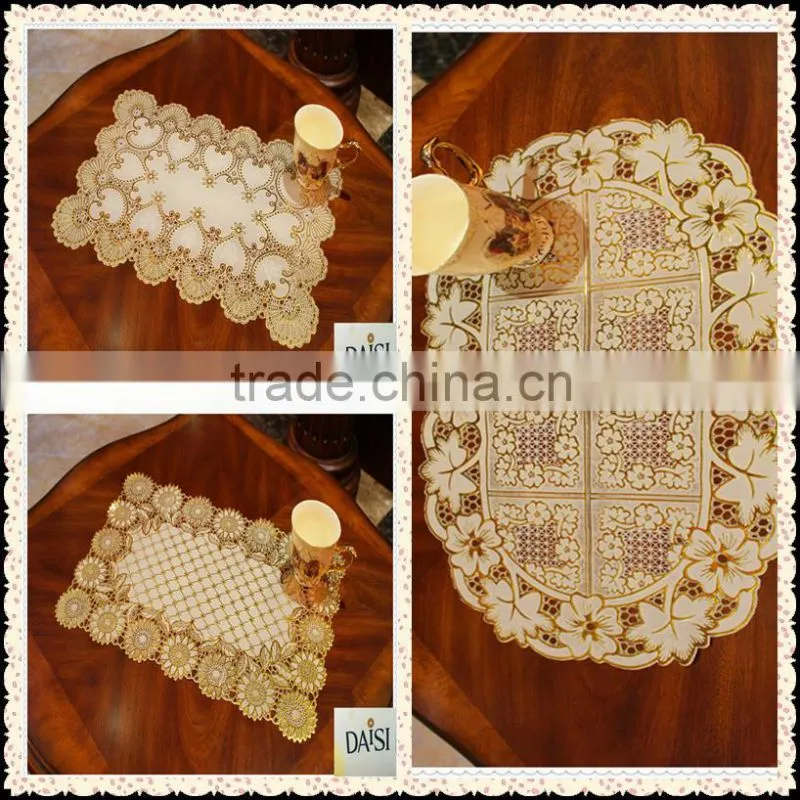 30x46 gold and silver placemat