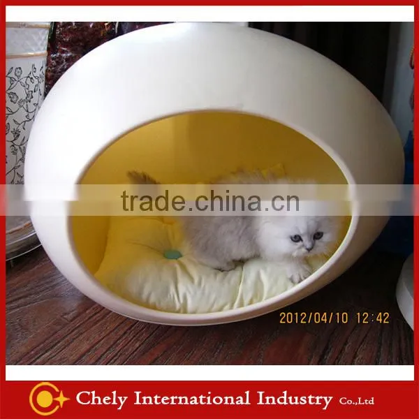 Designer HDPE Egg Pet House For Cats and Little Dogs Pet Beds & Accessories