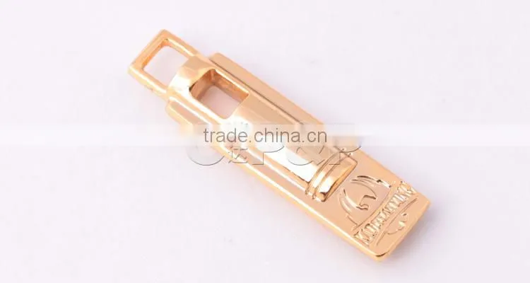 The nice gold plating customized zipper puller backpack