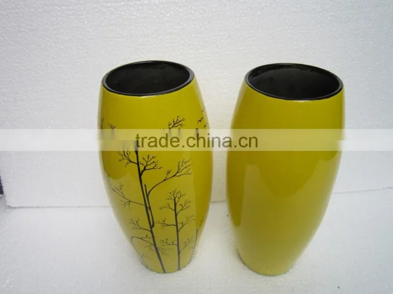 Strange-shaped Modern Lacquer Vase From Vietnam Wholesale