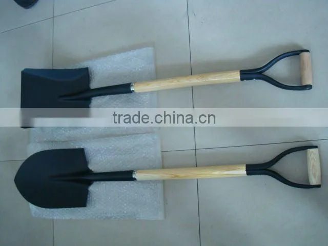 short handle shovel