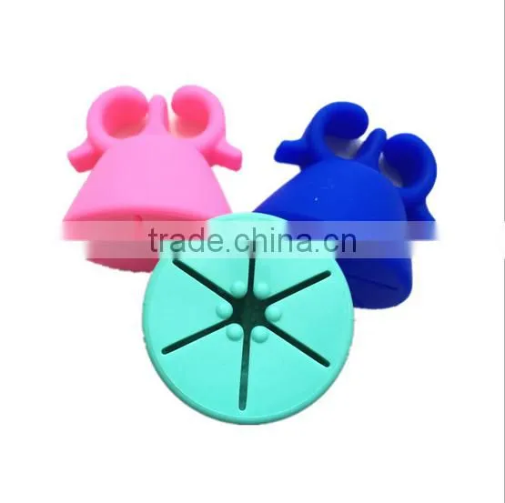 Popular soft silicone nail art tools finger cots holder