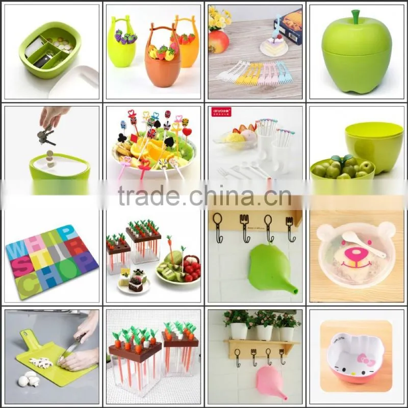 OEM Plastic Kitchen Measuring Jug Cups, cute Clear Plastic Measuring Jug Cup