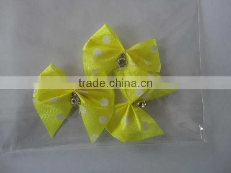 Red Gift Wrapping Satin Ribbon Bow