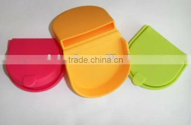 Mini Custom Silicone Coin Case in Hot 2016 Coin Display Cases