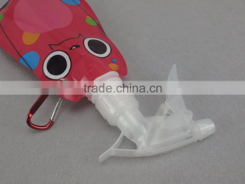 cartoon shape water bottle/ plastic foldable water bottle/BPA free water bottle