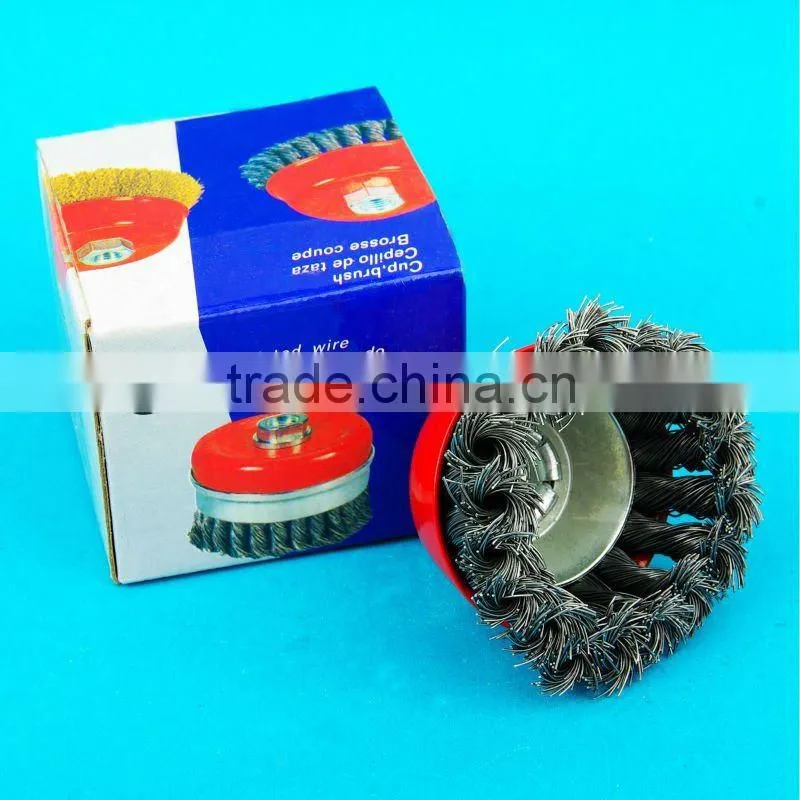Twist Knot Wire Wheel