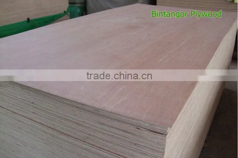Linyi Melamine Plywood Commercial Plywood Furniture Plywood