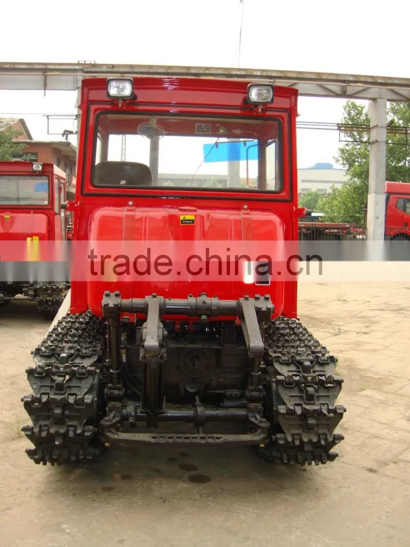 YTO CA702 Crawler tractor with rear ripper