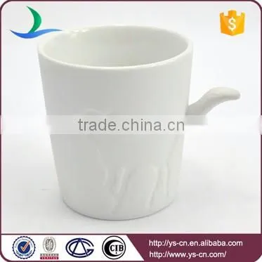 Best selling products white animals embossed kids ceramic mugs