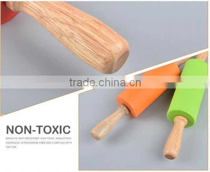 CY133 wooden handle colorful silicone rubber rolling pins Kitchen bakeware tools