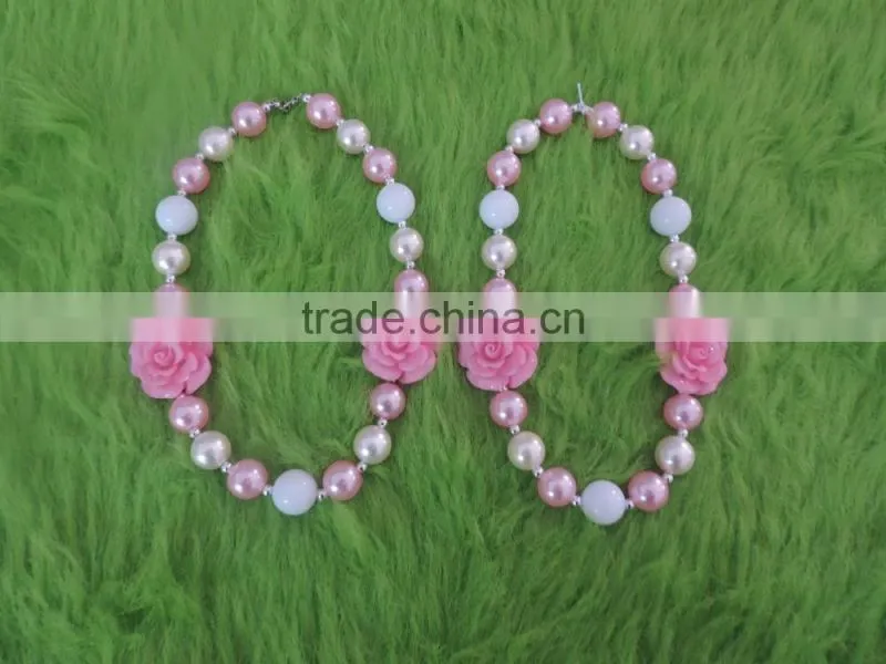 Children plastic Necklace Girl Party Pearl Necklace With Rose