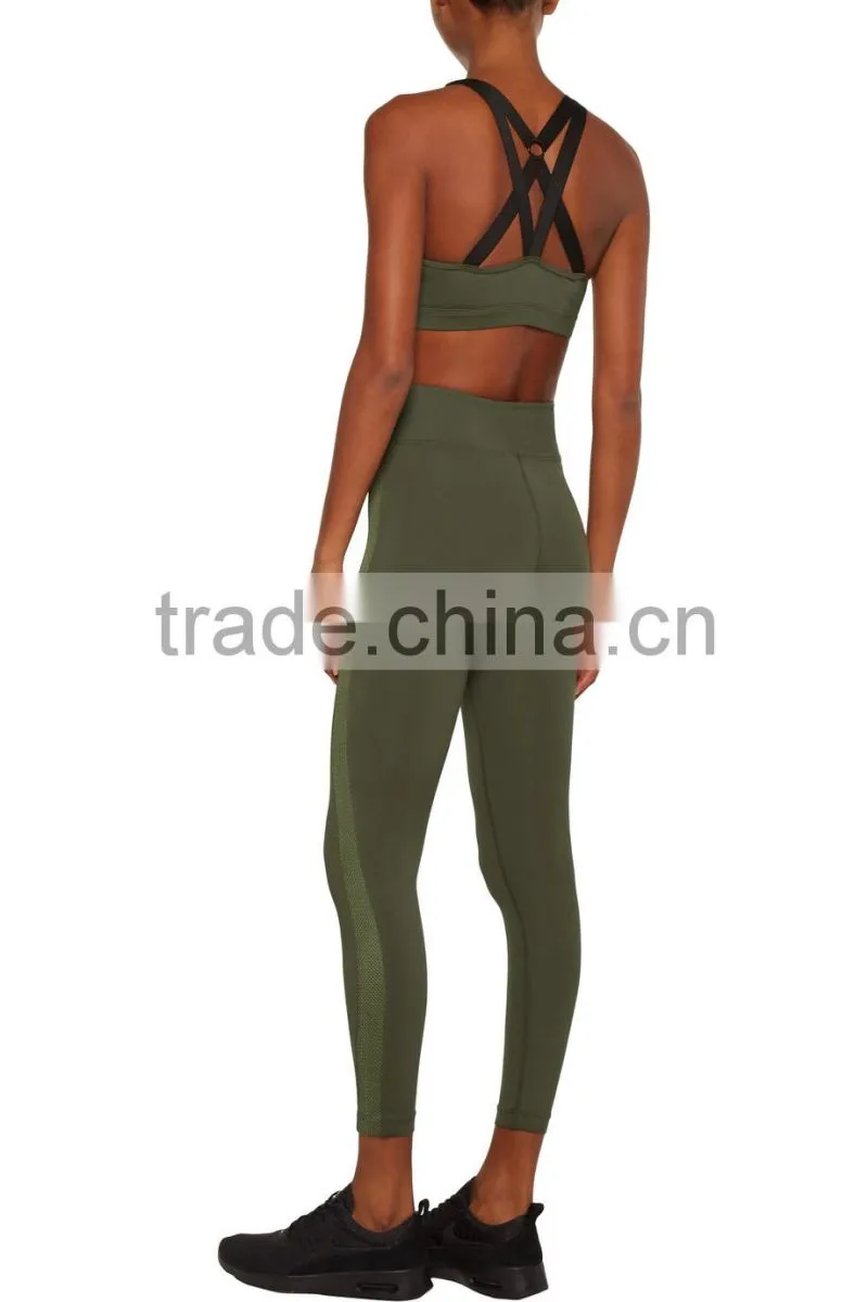 Fashionable young lady hot sexy womens sport bra ladies sexy panty and bra sets