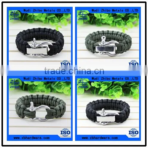 Wholesale Customer Cheap Escape Nylon Mountaineering Bracelet With Whistle