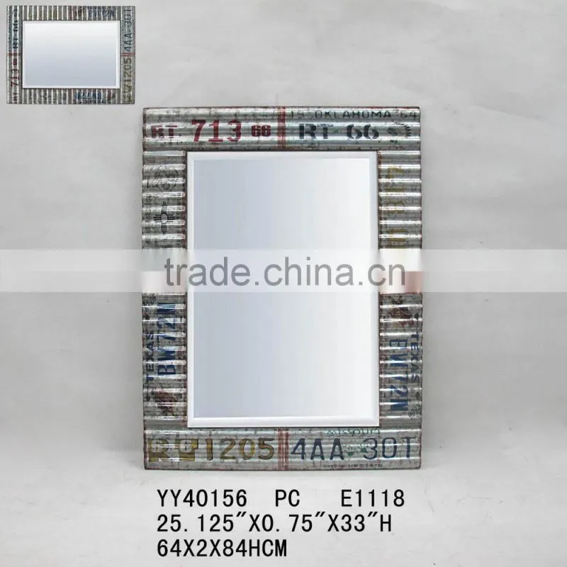 wave shape metal wall mirror
