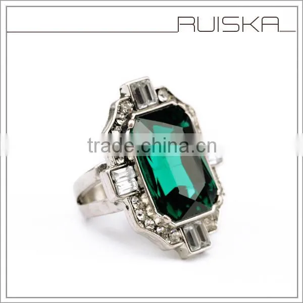 Imitation Green Gemstone Rings Fashion Alloy Rhinestone Ring