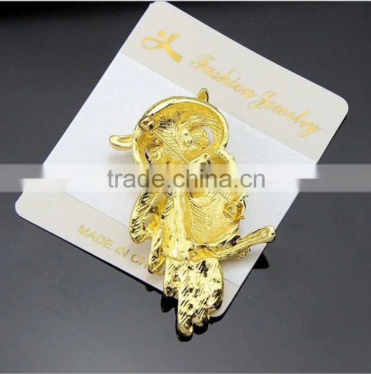 Alibaba Girls Jewelry Owl Brooch Animal Crystal Brooch Latest New Design