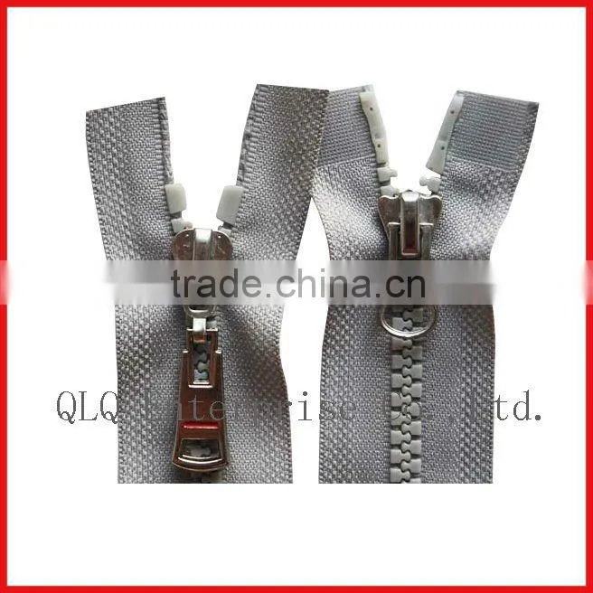 Gold Plastic Finished Zipper