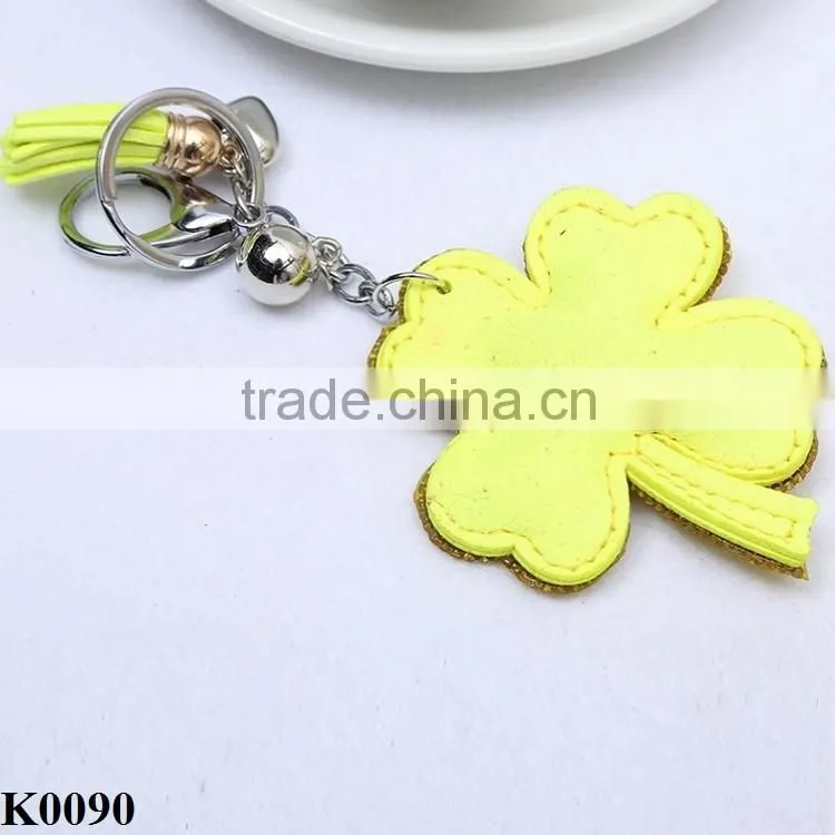 Novelty Four-leaf Clovers Flower leather key chain Keychains Keyring Fashion bag charm Key Chains Ring Holder Gift K0090
