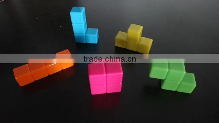 2015 new design intelletual boy toy game