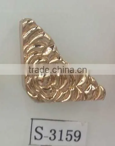 metal bag corners