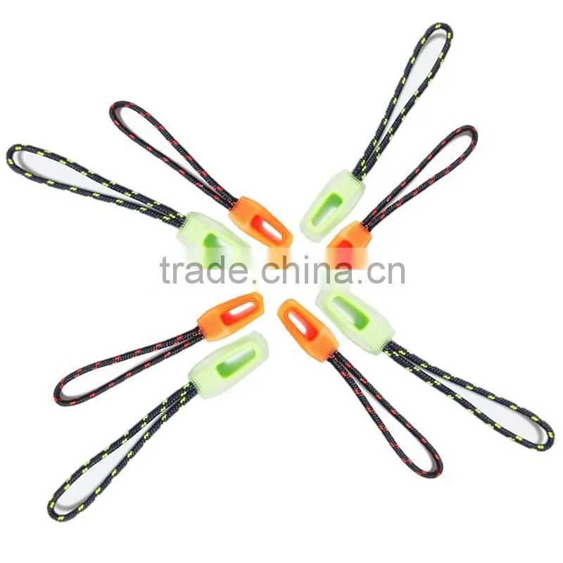 High quality pvc plastic new fashion zipper puller