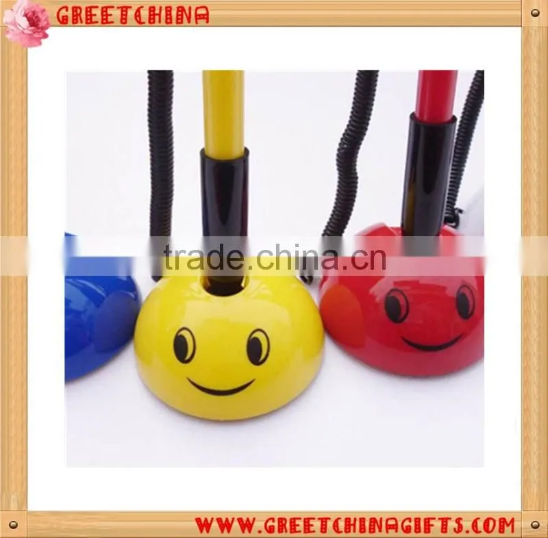 Round smile face base plastic table pen desk pen