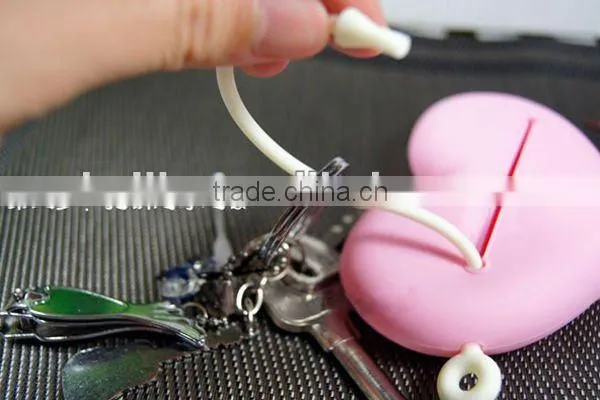 2013 the most lovely custom design heart-shaped silicone keys case