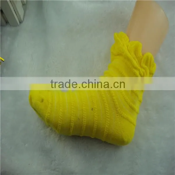 Prodessional factory custom design cotton tube childsock