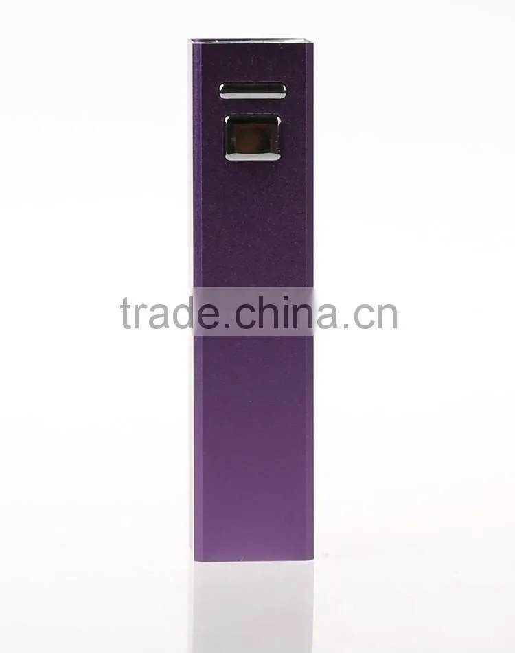 Popular colourful Fashion fast charging portable power bank 2600mah
