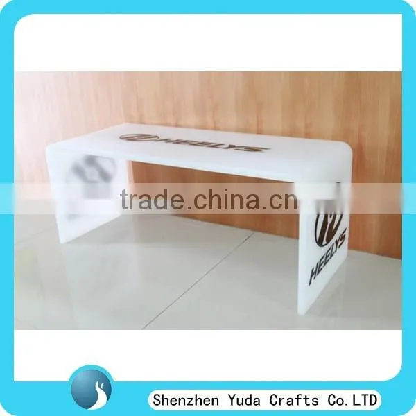 Bespoke Perspex Vantity Furniture Table Colored Printing Acrylic Couch Table