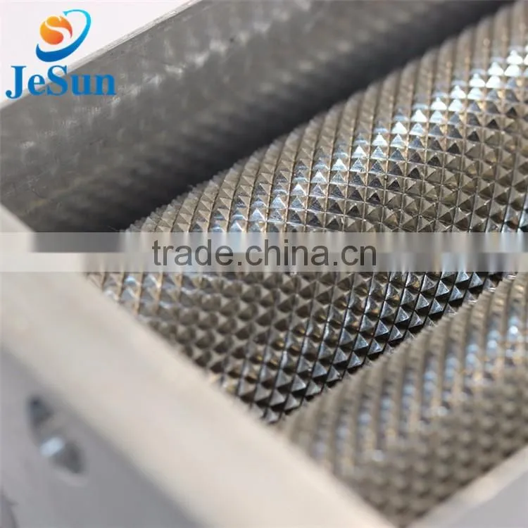 High precision dustomiezd metal hardware