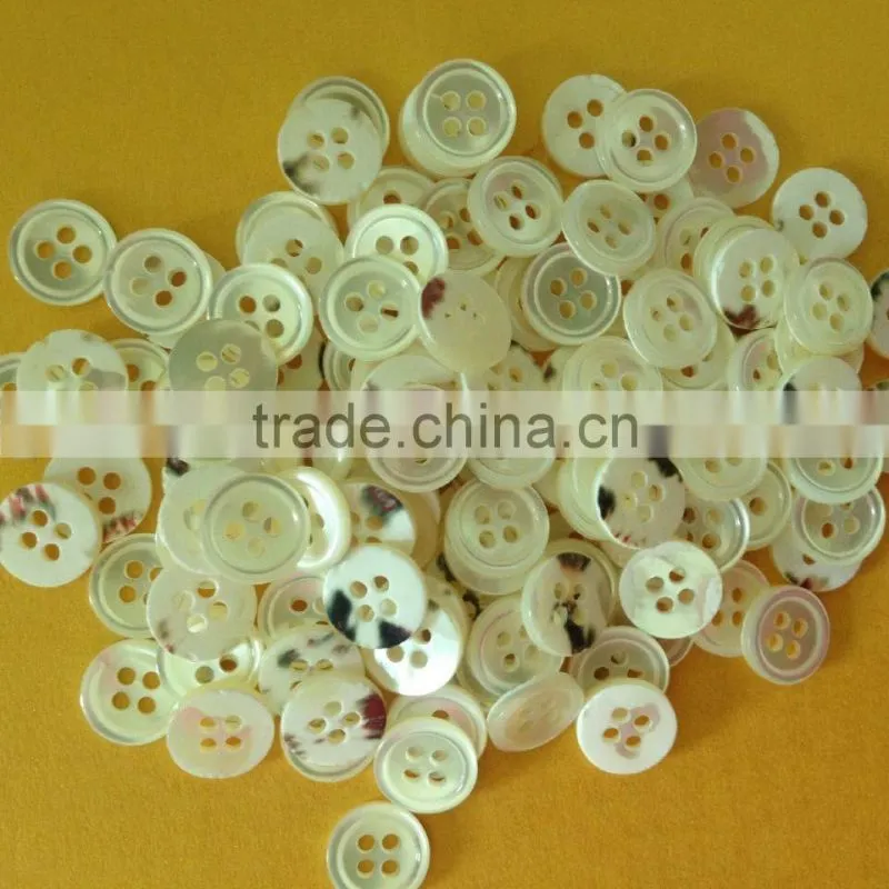 4 Holes White Trochus Shell Button for Suit