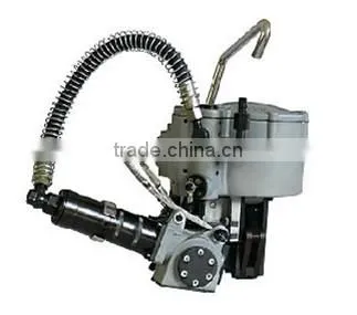 automatic pneumatic strapping tool