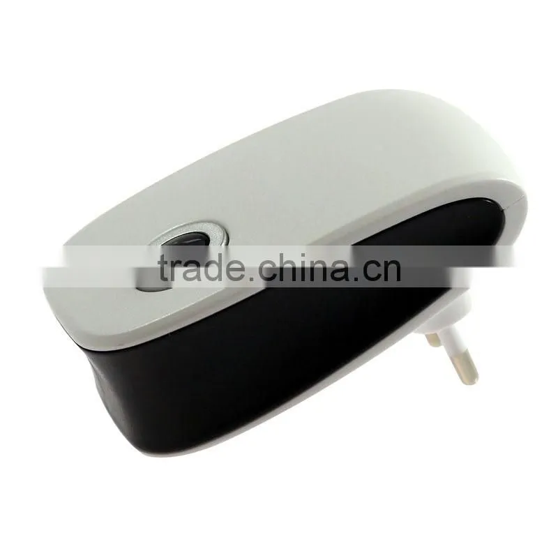 Garden electric ultrasonic pest repeller ,h0t059 smart sensor ultrasonic fly repellent , control pest