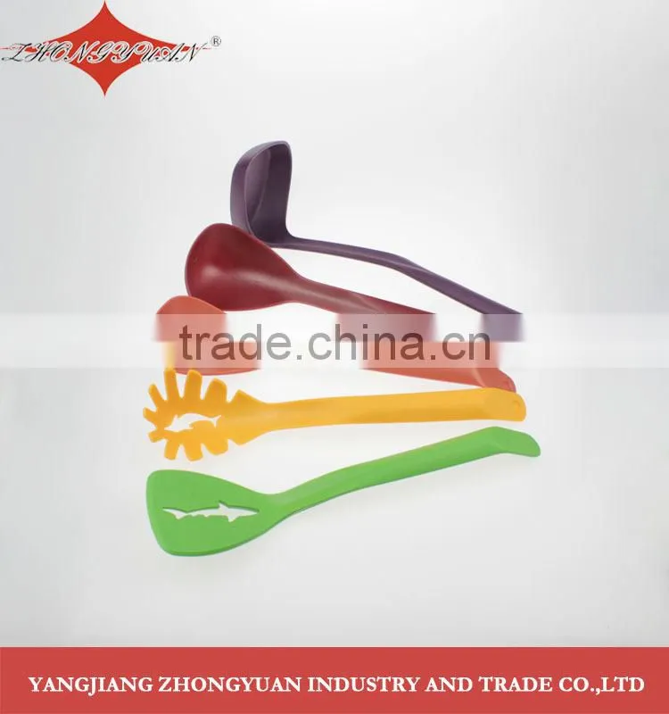 Kitchen accessory shark shaped mini nylon kitchen set with plastic handle