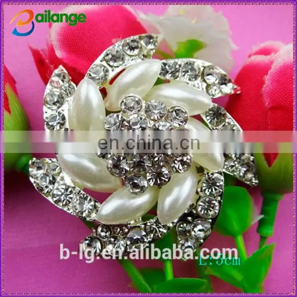 2015 newest shinning bailange custom rhinestone plating round rhinestone pearl shank button for garment accessory