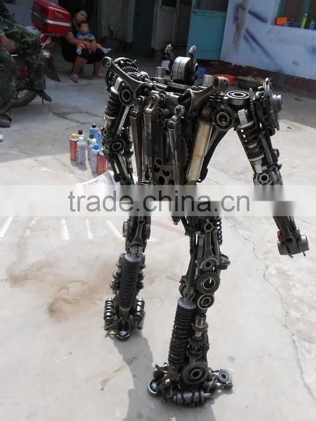 iron motif robot man for shopping mall