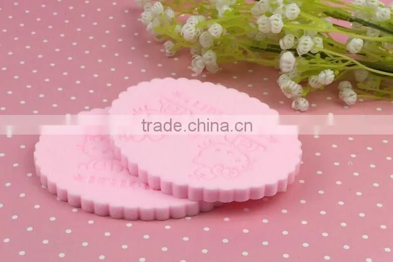 Latex-free sponge large round facial powder puff