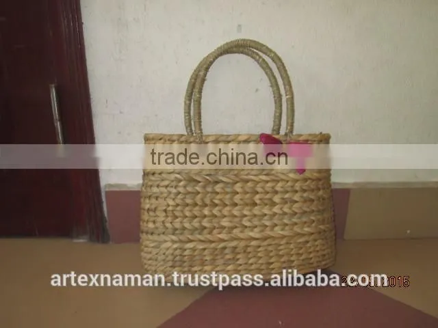 Eco-friendly water hyacinth handbag with handles, fashionable looking, good price, natural material from Vietnam