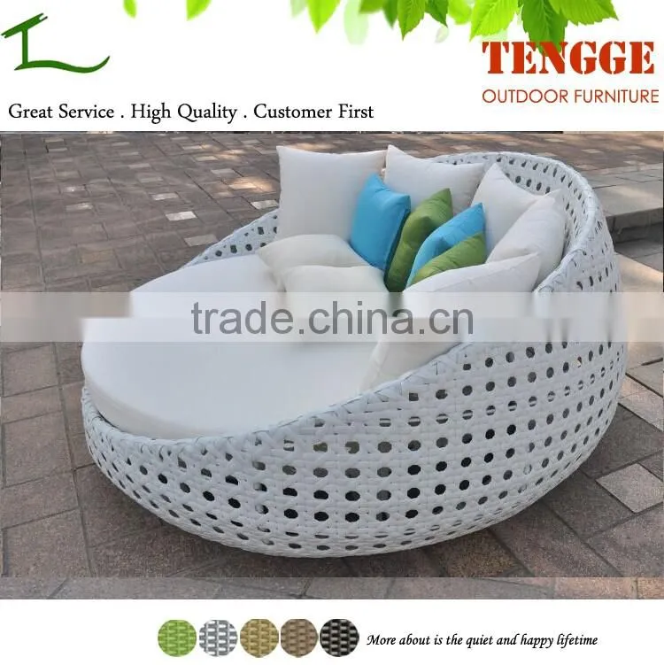 YH-8169 Rattan Wicker Sun Lounger outdoor rattan sunbed