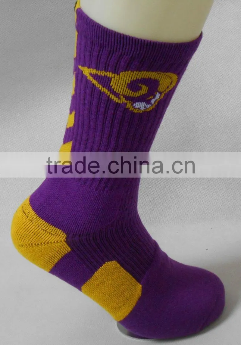 Men custom Dri fit Elite basketball crew socks