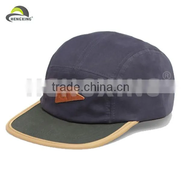 Flat Brim Strap Back 5 Panels Cap With Leather Patch