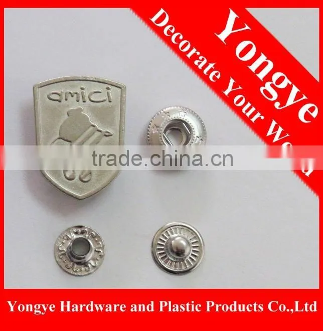 Metal coat button