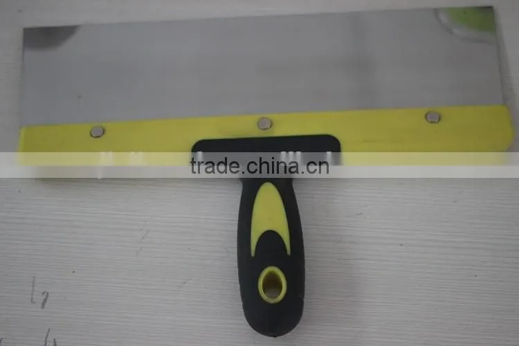 Double colors handle scraper