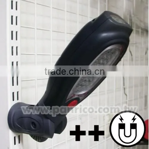Taiwan Folding LED Work Light Flashlight Waterproof with Magnetic and Hook