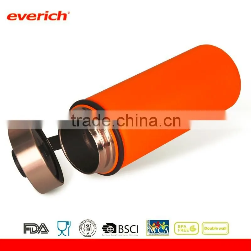 Vacuum insulated stainless steel water bottle with lid