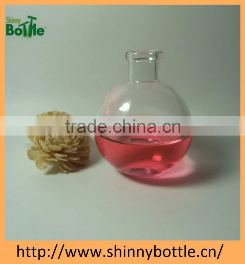 wood and glass aromatherapy diffuser