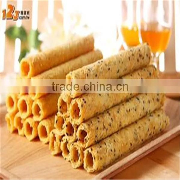 2014 hot sale and high efficiency Crispy biscuit roll making machine