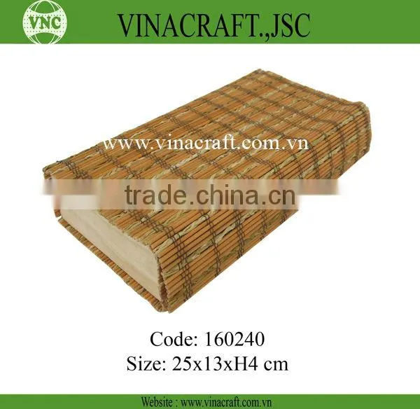 Small bamboo box for gift packaging
